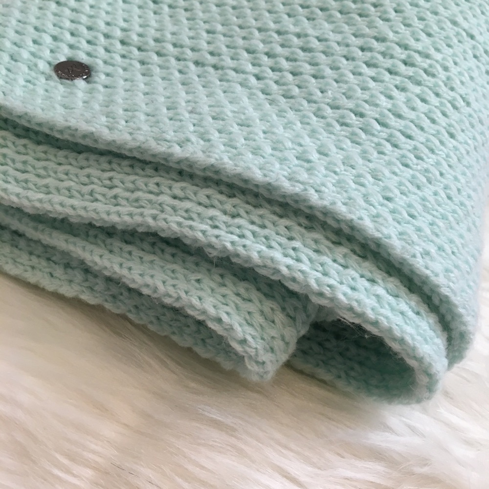 Bcbgeneration | Pistachio Infinity Loop Knit Scarf - image 4